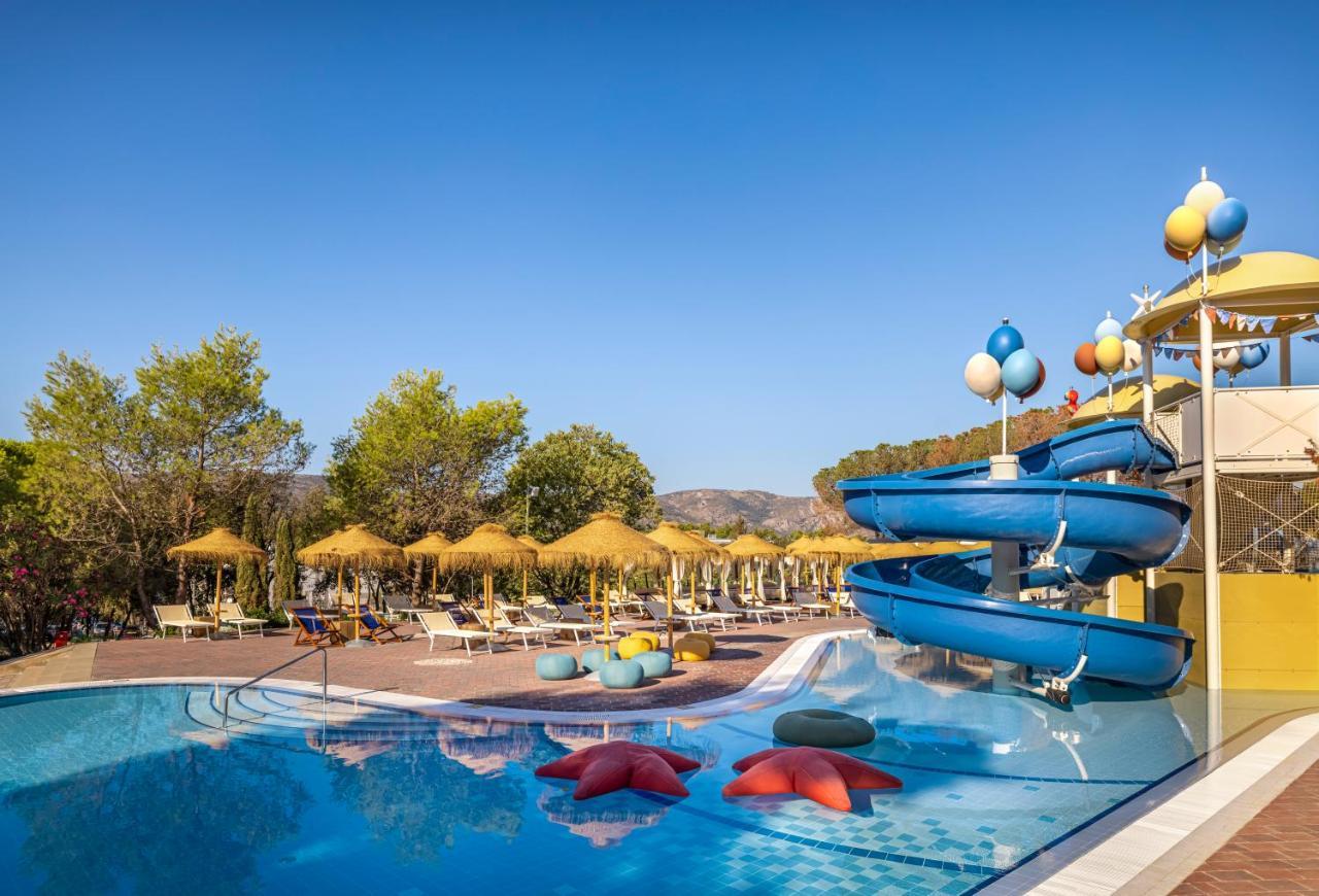 Valamar Amicor Resort Stari Grad  Kültér fotó